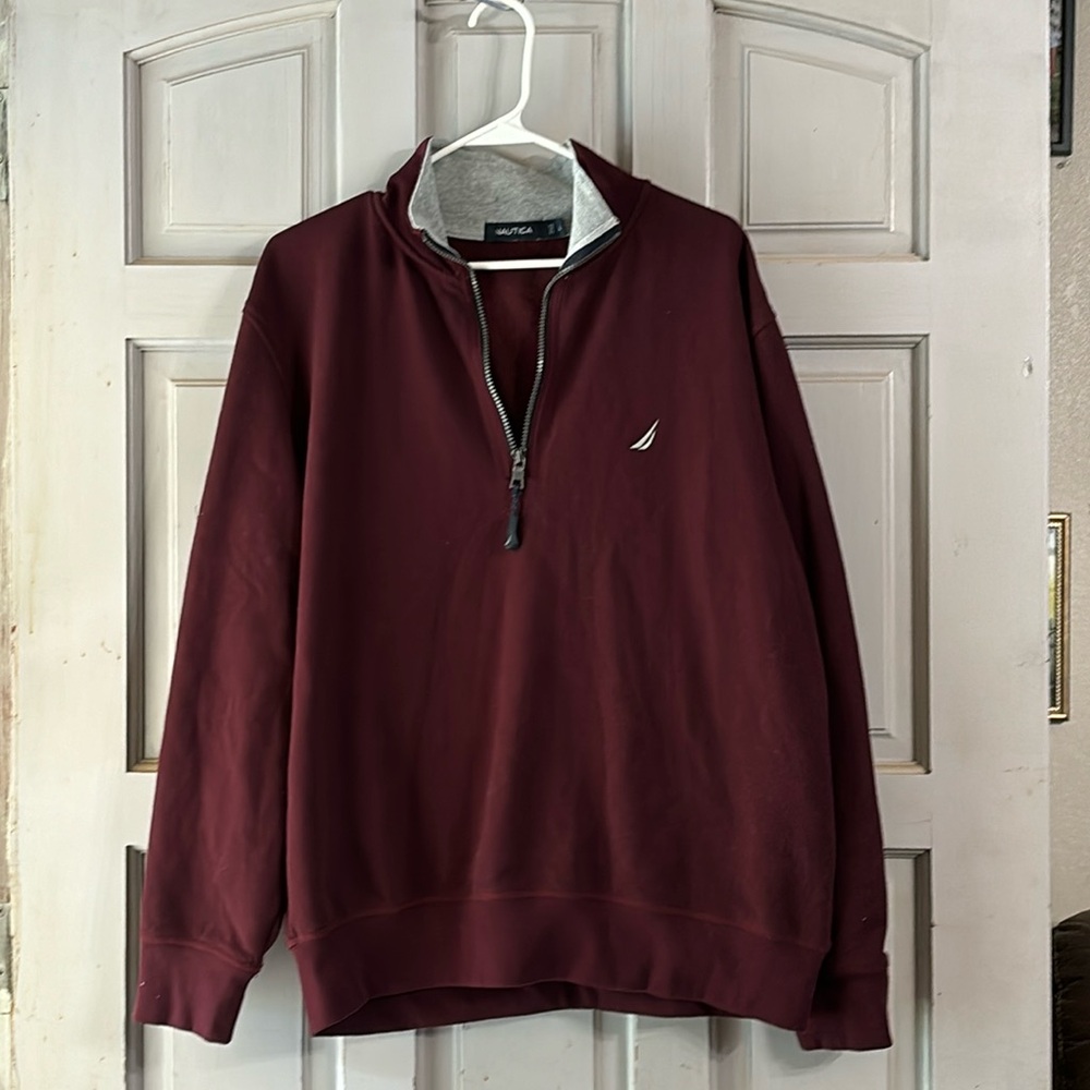 Men’s Nautica pullover